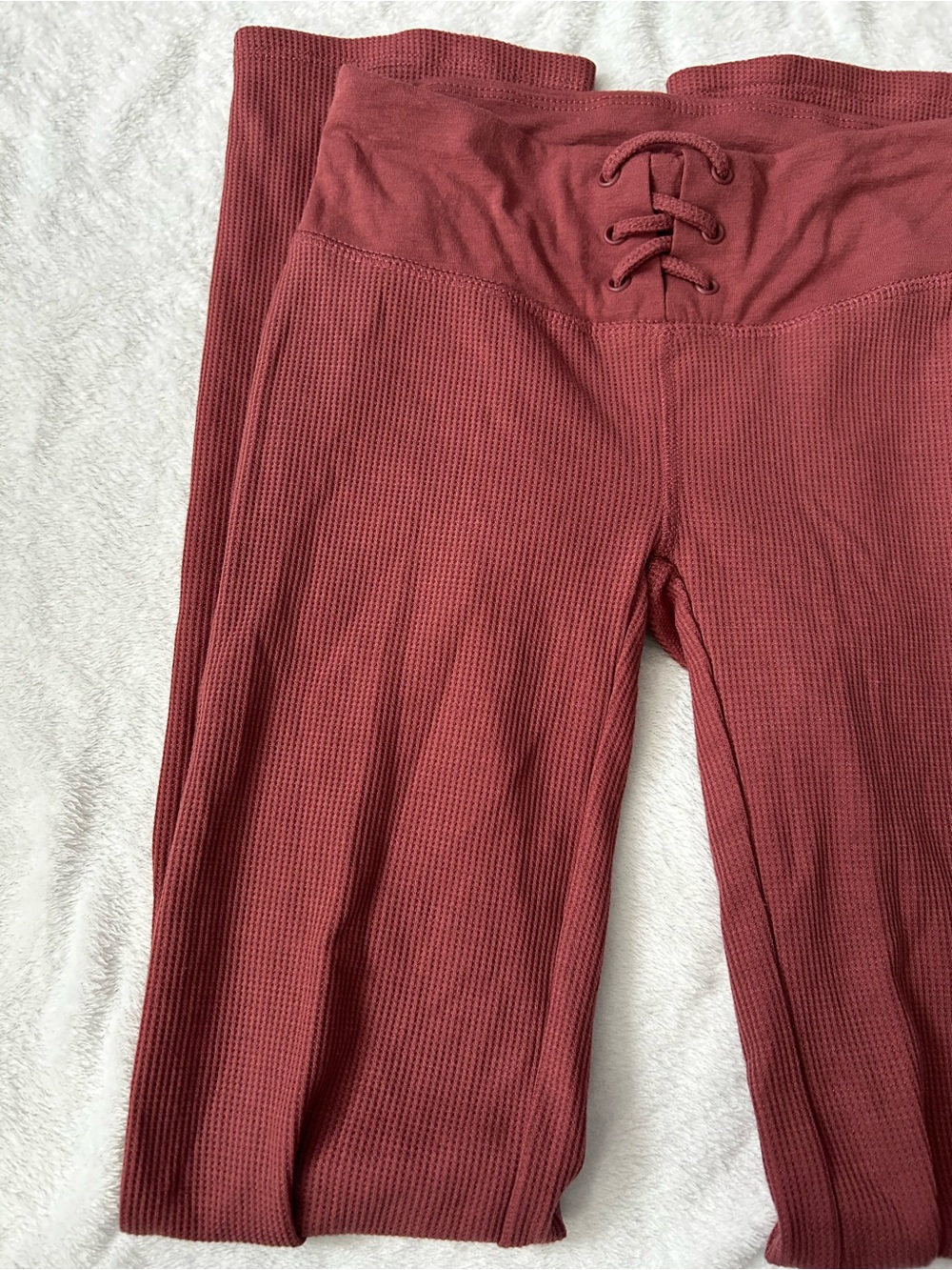 High-Waist Lace-Up Bootcut Leggings in Dusty Rose